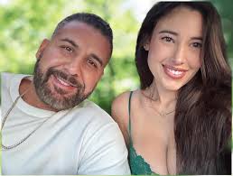 Yes, we are together. Ignore scammers.