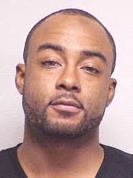 Police: Drunk driver with heroin fled after crash