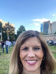 Barbara Barr's Instagram, Twitter & Facebook