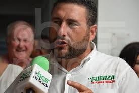 Ricardo barroso agramont is a mexican politician and lawyer affiliated with the pri. Aprobar Aumento Del Iva A Bcs Me Peso Tanto Que Me Costo La Gubernatura Ricardo Barroso Bcs Noticias