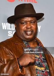 299 James Buster Douglas Photos & High Res Pictures