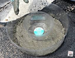 This modern concrete fire pit can be built over a single weekend and is a great centerpiece for outdoor entertaining. How To Make 2 Table Top Fire Pit Bowls Diva Of Diy