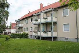 Egal ob ferienwohnung, ferienhaus oder pension, ist in dieser riesigen auswahl an übernachtungsmöglichkeiten sicher das richtige für dich dabei, damit du deinen aufenthalt in vienenburg richtig genießen kannst. 4 Zimmer Wohnung Zu Vermieten Steinfeldstrasse 3 38690 Goslar Vienenburg Mapio Net