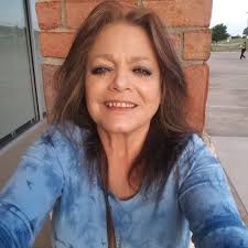 Pray for the family of Candice Kanoy, Candice lost her Grandmother Betty  Sue Kanoy over the week-end, funeral at Trinity Baptist Church today I  think. Thinking of you and the family Candice.