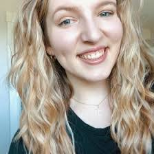 Erin Roan's Instagram, Twitter & Facebook