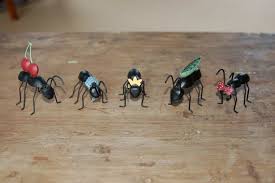 Black Metal Ant Sculptures Set Of 5 Kitchen Picnic Decor Etsy Picnic Decorations Vintage Oddities Garden Gifts