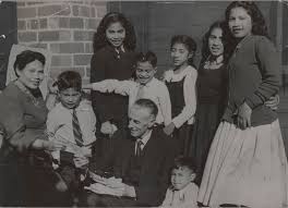 As Indonesian Refugees Fleeing The Japanese Annie Jacobs And Her Family Fled To Australia In 1942 Annie S Husband Was Killed Fighting W History Funny Refugee