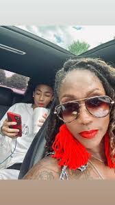 Shaundra Jackson's Instagram, Twitter & Facebook