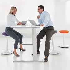 5 Core Engaging Alternatives To Traditional Office Chairs Traditional Office Chairs Organize Office Space Rolling Office Chair
