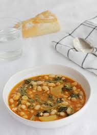 Recomendaciones de la cocina para preparar el potaje de garbanzos con espinacas: Potaje De Acelgas O Potaje Murciano De Acelgas Con Garbanzos Y Habichuelas Cocinando Entre Olivos