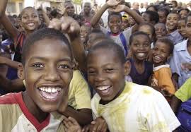 Layout_0106.indd,Rapport annuel 2004 de la Coopération luxembourgeoise