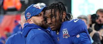 Head Coach, Star Player Get Into Heated Confrontation As Iconic NFL  Franchise Goes Down Toilet http://dlvr.it/TMxKVZ