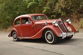 Klikni Pro Dalsi 44 93 Classic Cars Vintage Antique Cars Cars