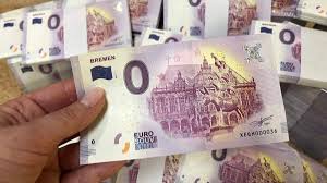 Der schein ist mit sicherheit aus einem geldautomaten gezogen worden und sieht nicht aus nach gewaltanwendung, allerdings sind deutliche klebereste darauf und teile euro eypo. Bremen Bekommt Seinen Eigenen Euro Schein Weser Kurier