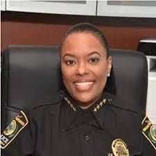 Amazon.com: Chief Delma Noel-Pratt, Miami Gardens Police Department : On  Point With Rachel Tourgeman: Audible Books & Originals
