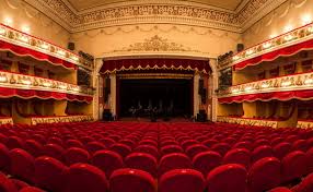 Una obra de teatro es una narracin escrita para ser actuada ante un pblico. Cuantos Actos Tiene Una Obra De Teatro Estructura De Una Obra Teatral