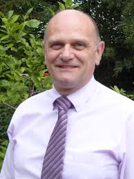 FRI 20th APRIL NEWSLETTER Dear Alumni I am pleased to finally be able to  send you our latest edition; life at School has bee