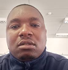 🤩WIN WIN WIN🤩 !!! (Namibia only)🇳🇦 👉 Stand a chance to win this 40"  Dixon DLED TV 👈 All you have to do is 'TAG' 3 People that LIVES at the  COAST