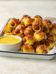 Mini Pretzel Hot Dogs | Nutrition | Auntie Anne'S