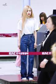 Maybe you would like to learn more about one of these? Rose Bar On Twitter Blackpink Fashion Korean Airport Fashion Rose Fashion