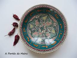 Plat Tunisien Marocain Maghrebin Poterie Peint A La Main Plat A Couscous Assiette Murale Vintage Poterie Peinte A La Main Assiette Murale Assiette