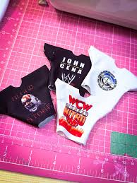 Musician Discovers Bootlegged Merchandise in Canada