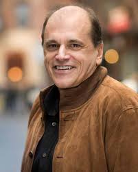 Vocalist John Minnock Announces New Residency at The Triad Theatre, NYC