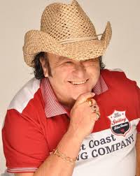 Morre em Curitiba o cantor Leonel Rocha