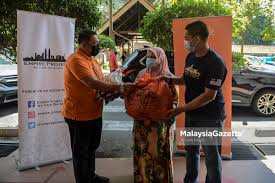 Uptown danau kota is night market open from 10:00 pm to 03:00 am ( monday & tuesday are off ), you can find any cheap and. Csr Jakel Bersamamu Manfaat 300 Asnaf Di Sekolah Kebangsaan Danau Kota 2