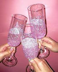 We would like to show you a description here but the site won't allow us. Rosa Glitter Und Getrankbild Glitter Diamonds Diamonds Getrankbild Glitter Rosa Und Pastel Pink Aesthetic Pink Aesthetic Glitter Photography
