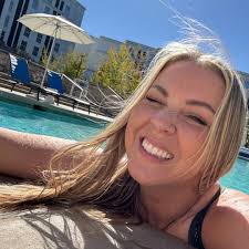 Gloria Stuart, actress who played Rose in Titanic