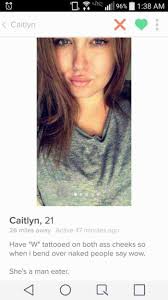 Tinder Bio Ideas For Girls Wackyy The Ultimate Source Of Funny And Weird Products Funny Dating Profiles Tinder Profile Funny Dating Memes