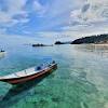 The islands are a part of the state of kedah, which is adjacent to the thai border; 1