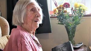 Norfolk's oldest woman dies