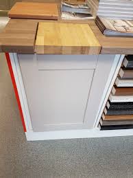 Check spelling or type a new query. Howdens Fairford Cashmere With Solid Oak Worktop Cashmere Shaker Kitchen Cashmere Kitchen Howdens Kitchens