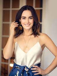 Ana de la reguera (born april 8, 1977) is a mexican actress. Ana De La Reguera Ana Blumenkron