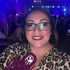 TAG & SHARE TUESDAY! 🍪🥛🍪🥛🍪🥛🍪🥛🍪🥛🍪🥛🍪 Cookie Monster is the  flavor of the week! It's cookies n' cream cake with an #Oreo bottom,  stuffed with chocolate chip cookie dough filling, frosted with cookie