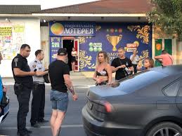 Новости 20.07.2021 в 16:34 просмотров: Vseh Proklyanu V Berdyanske Devushka Ugrozhala Pravoohranitelyam I Prohozhim Novosti Berdyanska