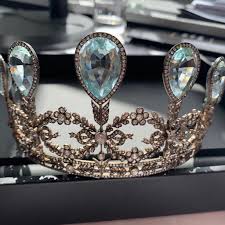 Elena Veselaya On Instagram A Very Rare Aquamarine Tiara By Faberge Christiesinc Faberge Belleepoquejewelry Royal Jewelry Tiara Accessories Royal Jewels