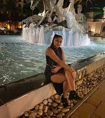 Robyn Shannon Daniels (@robynshannondaniels) • Instagram photos and videos