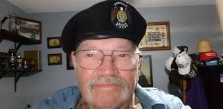 Can you identify classmates in this kindergarten photo?