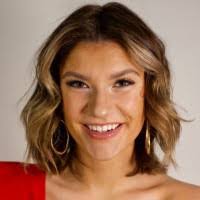 Victoria Paradise's Instagram, Twitter & Facebook