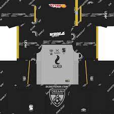 By dream league soccer kits url and logo you can change the kits and logos of the teams, and you can even modify their costumes. Al Ahly Sc Kits Egypt 2021 2022 Umbro Kit Dream League Soccer 2019