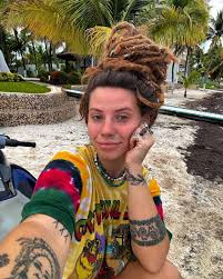 Profile for Shannon Divines Contreras