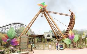 Wildwood grove will have 11 themed experiences full of fun, with indoor and. Dollywood In Pigeon Forge Tn Dollywood Theme Park Rides Shows