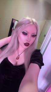 Crystal and Autumn Bever