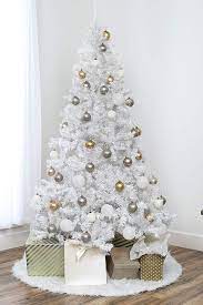 White Christmas Ornaments 30 Best White Christmas Tree Decorations 2021 White Christmas Ornaments