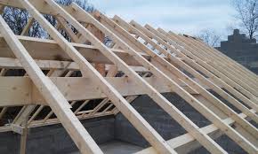 Maison Neuve Le Prix Des Differents Types De Charpente Charpente Charpente Traditionnelle Construction Bois