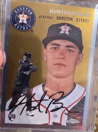 Does anyone know who signed this. Helping out a friend : r/Astros