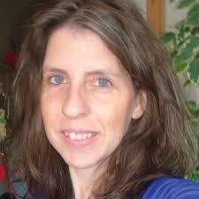 Sarah Willan's Instagram, Twitter & Facebook